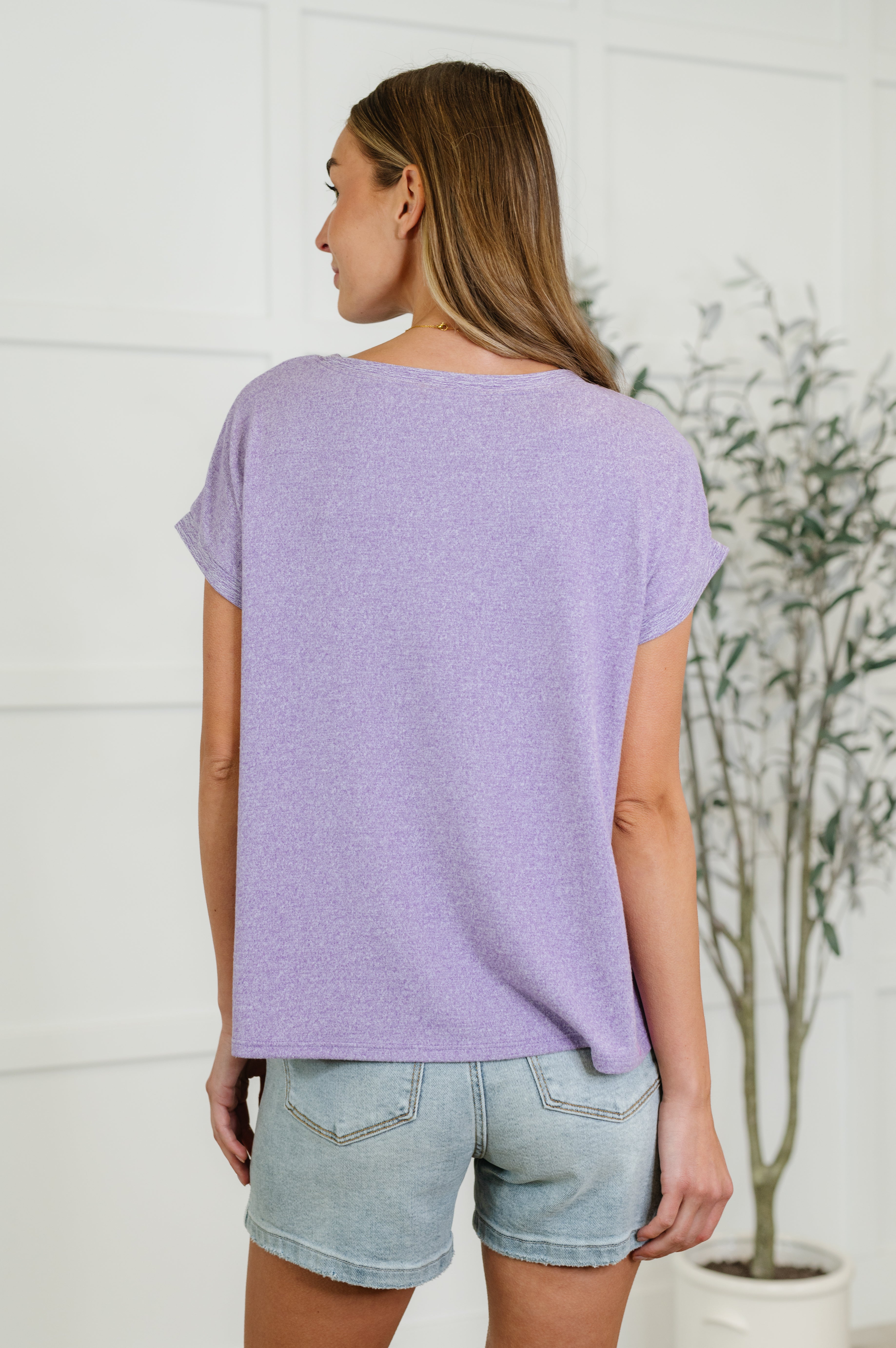 Heathered Harmony Basic Tee in Lavender